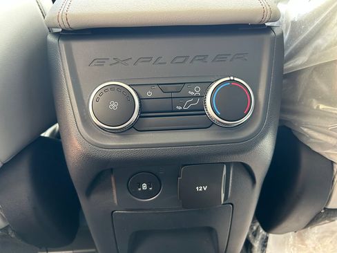 New 2026 Ford Explorer Active w/ Active Comfort Package AWD/4WD image 41