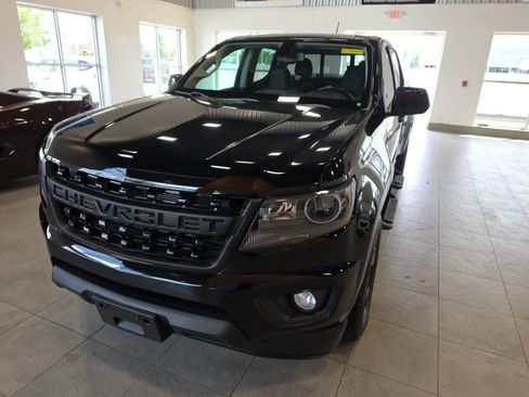Used 2018 Chevrolet Colorado LT w/ Redline Special Edition AWD/4WD image 2