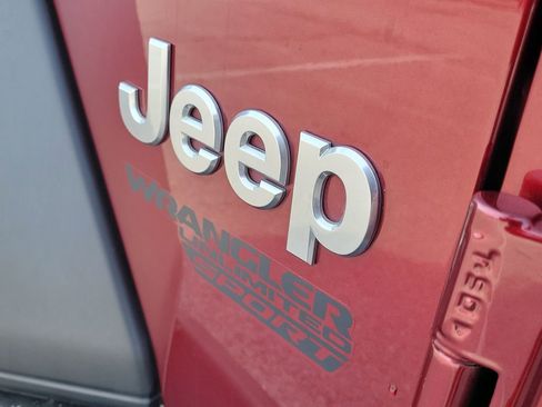 Certified 2021 Jeep Wrangler Unlimited Sport image 8