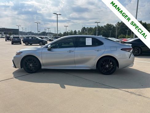 Used 2024 Toyota Camry XSE image 5