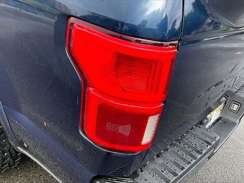 Used 2020 Ford F150 Lariat image 33