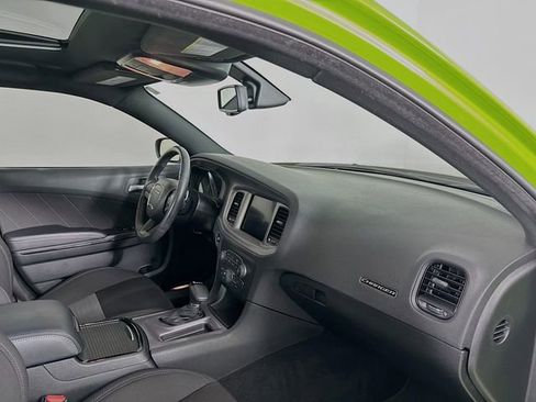 Used 2023 Dodge Charger R/T w/ Blacktop Package image 34