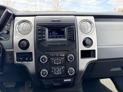 Used 2014 Ford F150 XLT w/ Equipment Group 302A Luxury AWD/4WD image 19