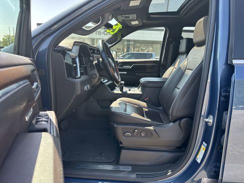 Used 2025 GMC Sierra 1500 Denali w/ Denali Reserve Package image 16