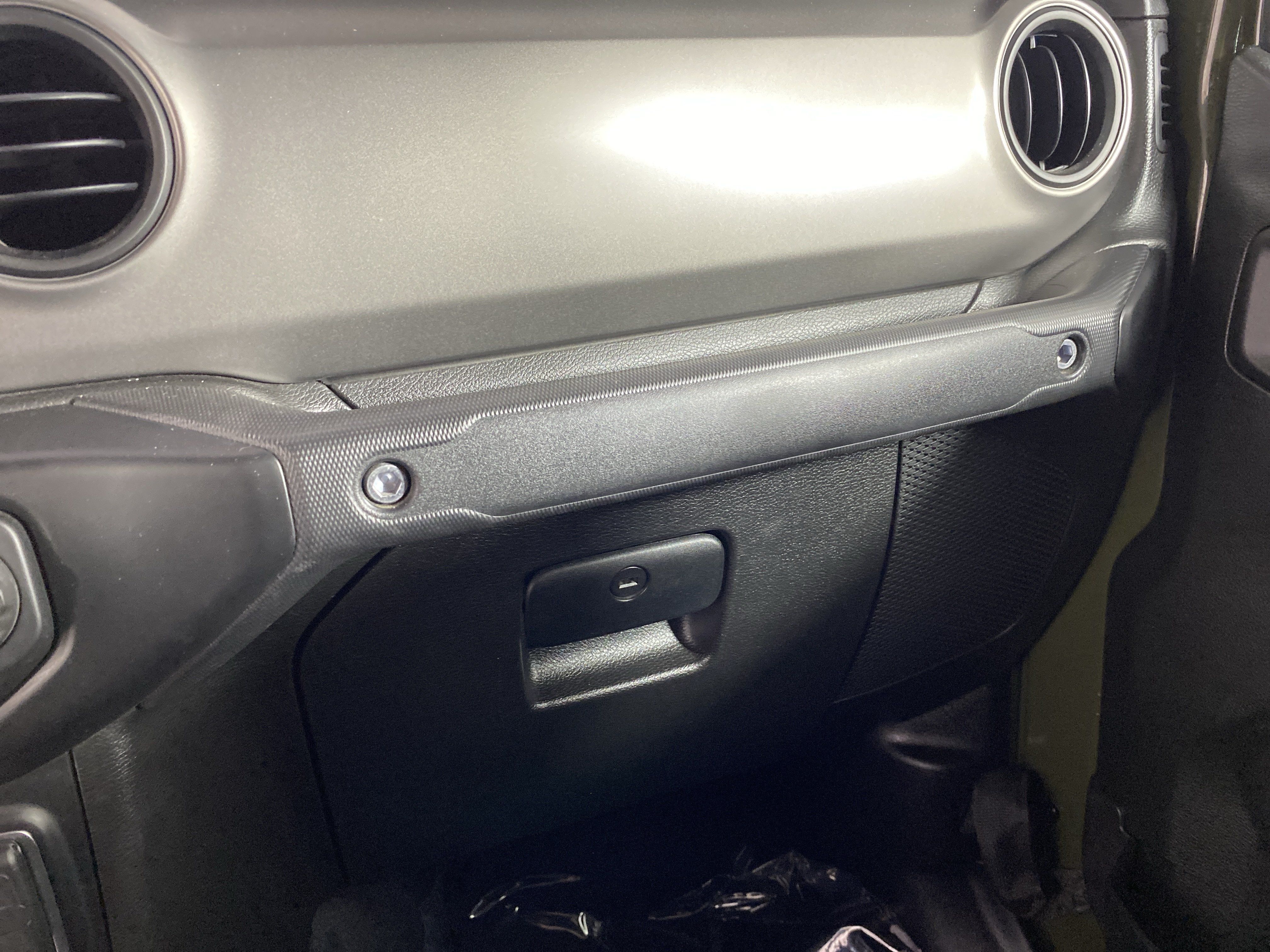 Used 2022 Jeep Gladiator Sport AWD/4WD image 30