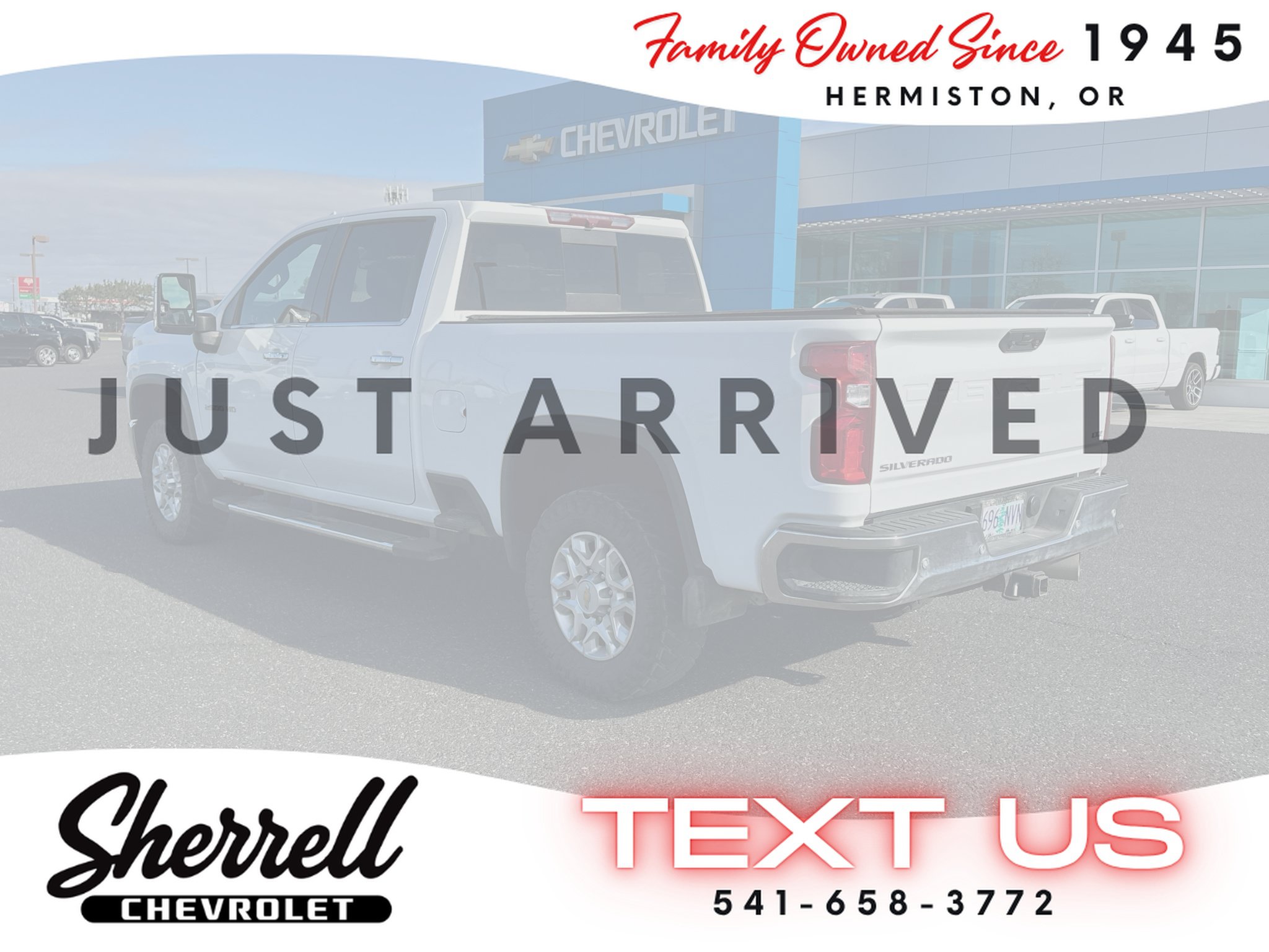 Used 2022 Chevrolet Silverado 2500 LTZ w/ LTZ Convenience Package AWD/4WD image 3