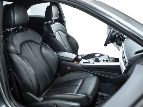 Used 2019 Audi S5 Premium Plus w/ Premium Plus image 22