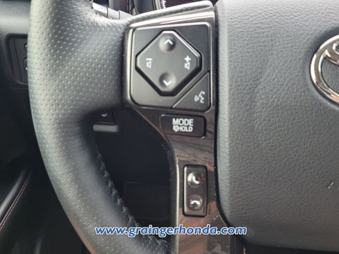 Used 2023 Toyota 4Runner TRD Off-Road Premium image 19