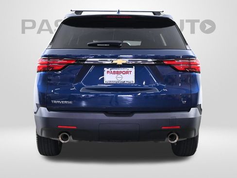 Used 2023 Chevrolet Traverse LT FWD image 6