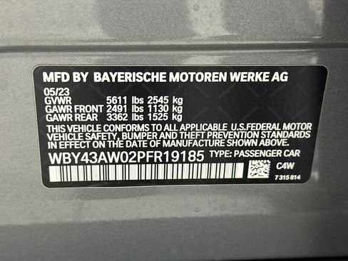 Used 2023 BMW i4 eDrive35 RWD image 28
