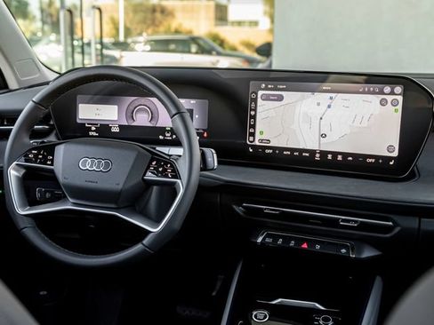 New 2026 Audi Q3 quattro 2.0T AWD/4WD image 22