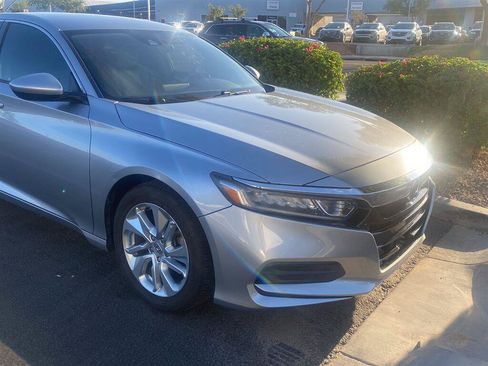 Used 2019 Honda Accord LX image 4