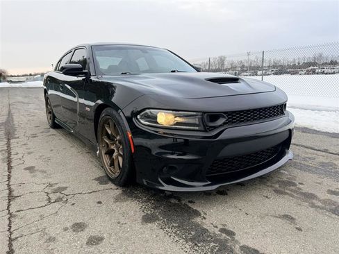 Used 2020 Dodge Charger Scat Pack w/ Plus Group image 3