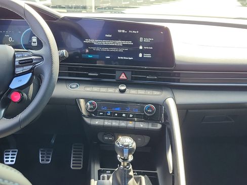 Used 2025 Hyundai Elantra N FWD image 19
