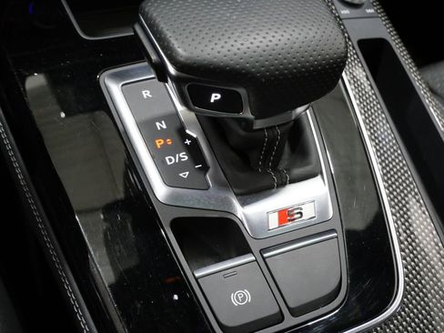 Used 2022 Audi SQ5 Premium Plus image 24