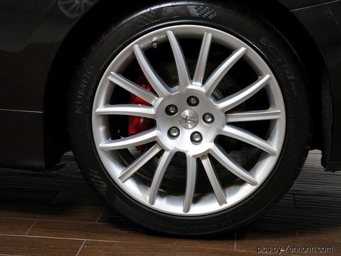 Used 2012 Maserati GranTurismo S RWD image 20