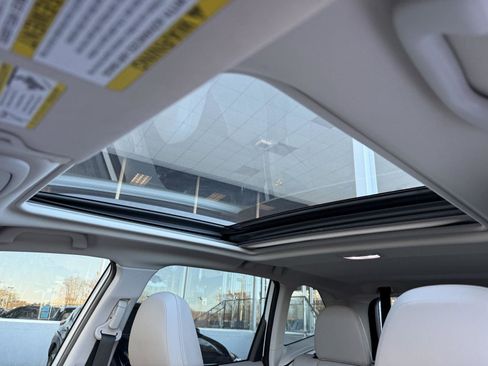 Certified 2023 Subaru Forester Limited image 30