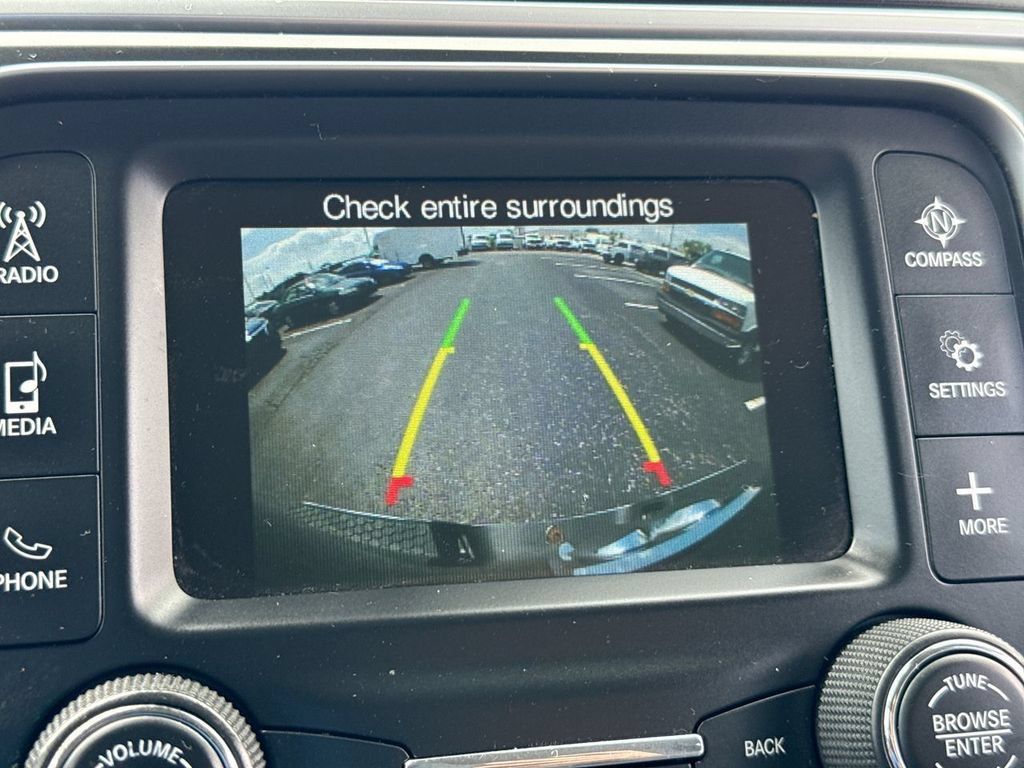 Used 2019 RAM 1500 Classic SLT RWD image 17