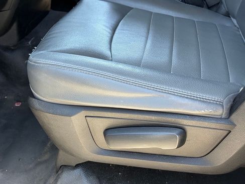 Used 2019 RAM 1500 Tradesman RWD image 5