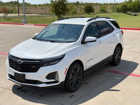 Used 2024 Chevrolet Equinox RS w/ RS Leather Package FWD image 13