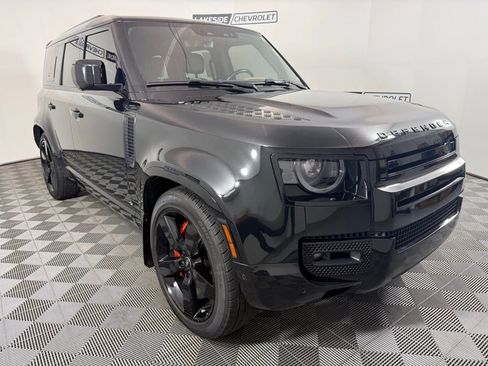 Used 2023 Land Rover Defender 110 X AWD/4WD image 8