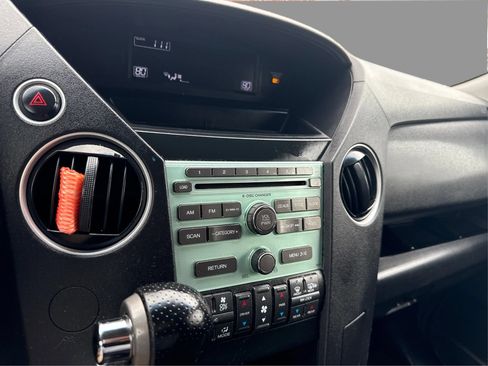 Used 2010 Honda Pilot EX image 16