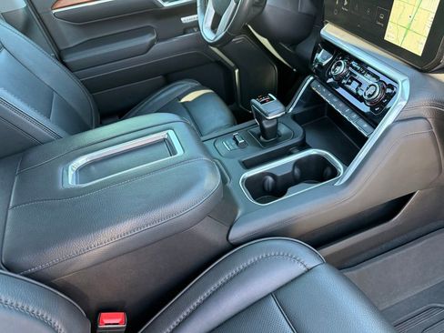Used 2022 GMC Sierra 1500 Denali AWD/4WD image 38