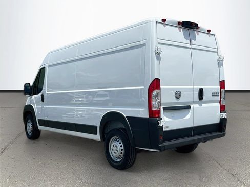 New 2026 RAM ProMaster 2500 w/ Convenience Group FWD image 5