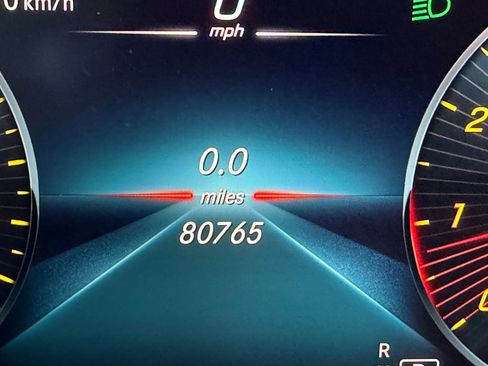 Used 2021 Mercedes-Benz C 300 Sedan image 19