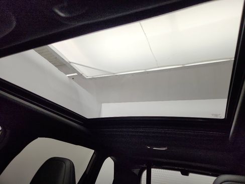 Certified 2025 Subaru Forester Touring w/ Popular Package - Touring image 31