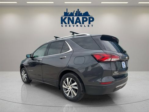 Used 2022 Chevrolet Equinox Premier image 3