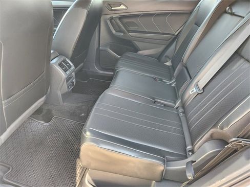Used 2024 Volkswagen Tiguan Wolfsburg Edition image 30