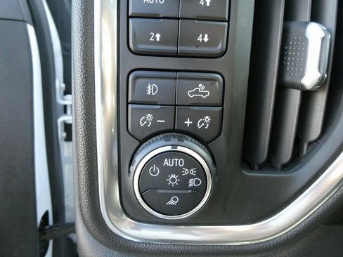 Certified 2021 Chevrolet Silverado 1500 LTZ w/ LTZ Premium Package image 26