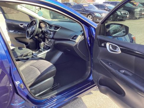 Used 2018 Nissan Sentra SV image 8
