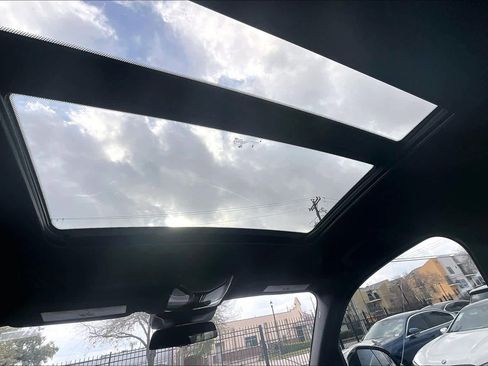 Used 2026 BMW X7 xDrive40i w/ M Sport Package image 14