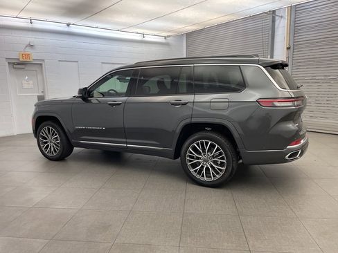 New 2025 Jeep Grand Cherokee L Summit image 9