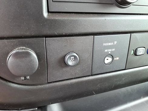 Used 2023 Chevrolet Express 2500 LS RWD image 24