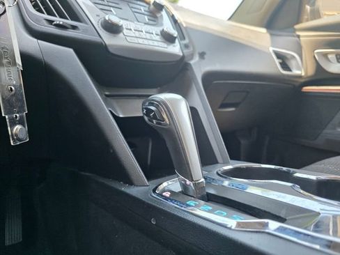 Used 2015 Chevrolet Equinox LT w/ Driver Convenience Package FWD image 24