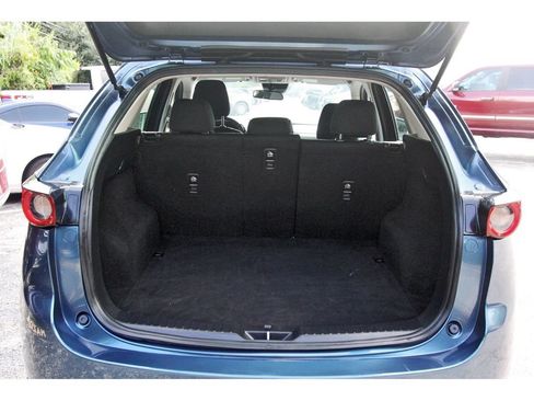 Used 2019 MAZDA CX-5 Sport FWD image 6