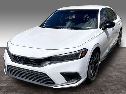 Used 2022 Honda Civic Sport image 1