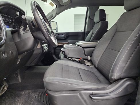 Used 2022 GMC Sierra 2500 SLE image 8