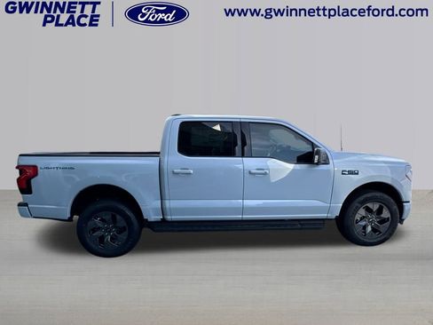 New 2025 Ford F150 Lightning Flash AWD/4WD image 33
