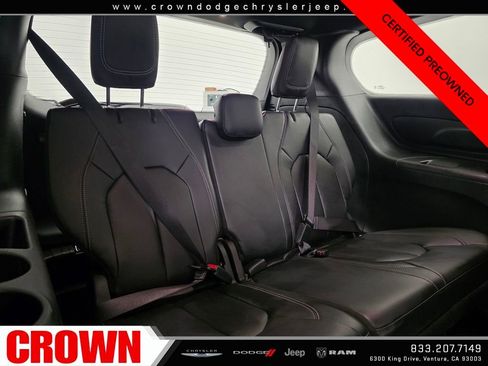 Certified 2022 Chrysler Pacifica Touring-L w/ S Appearance Package image 10