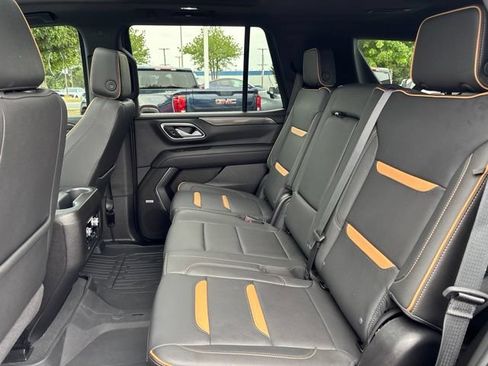 Used 2024 GMC Yukon AT4 AWD/4WD image 35