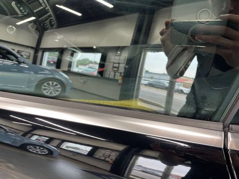 Used 2008 Volkswagen Eos Komfort FWD image 54