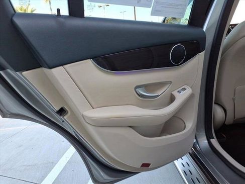Certified 2022 Mercedes-Benz GLC 300 image 17