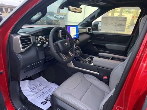 New 2026 Toyota Tundra Limited AWD/4WD image 18