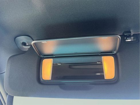 Used 2023 GMC Sierra 1500 AT4 w/ Technology Package AWD/4WD image 26