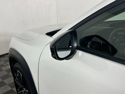 Used 2025 MAZDA CX-50 AWD 2.5 S w/ Premium Plus Pkg image 16