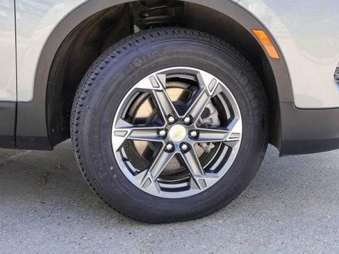 Certified 2025 Chevrolet Blazer LT image 27